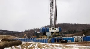 Ще помагаме на румънците да загърбят шистовия газ