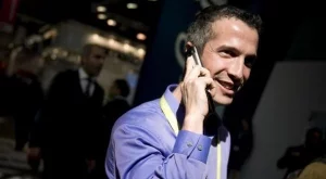 ЕК разследва пет европейски телекома