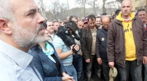Тотю Младенов: Захариев разиграва цялата държава