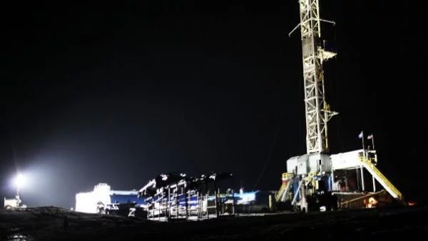 Квебек спира всички сондажи за шистов газ до есента на 2013