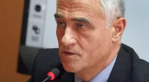 Димитров: Спирането на Белене е като да затворят банките в Швейцария