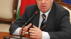 Найденов: Ще субсидираме добива, не земята