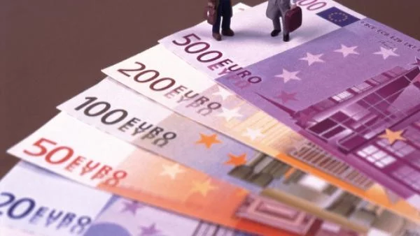 Страховете за излизане на Гърция от еврозоната продължават

 