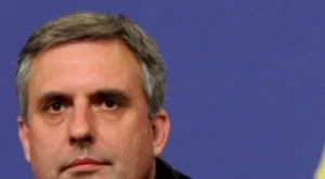 Калфин: Институциите не могат да се справят сами с корупцията
