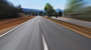 2012/08/25/0142137001380575465
