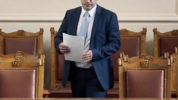 Дянков: С Бюджет 2013 целим ръст на доходите