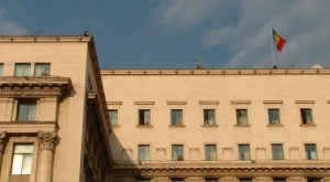 ЕК  блокира 10,4 млрд. евро за Румъния