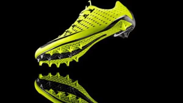 Nike и Addidas пускат най-бързите обувки с 3D-печат