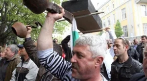 Животновъдите ще протестират утре пред МЗХ