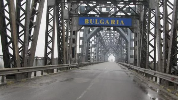 Румънската такса за „Дунав мост” пада, но пак е по-висока от българската