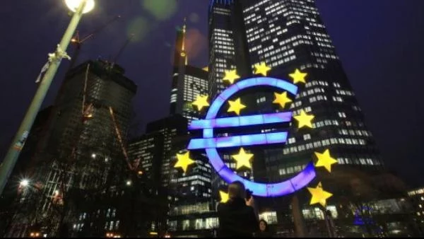 Еврото с покачване днес при слаби обеми на търговия