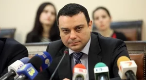 Няма да има спрени влакове, обяви транспортният министър