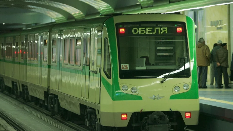 Спират част от метрото през уикенда