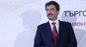 Прозрачност и руска връзка - в пет от перлите на империята на Цветан Василев