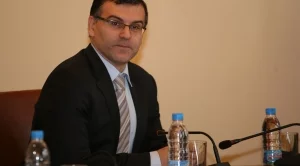 Дянков: Бизнесмените могат да бъдат оправдани за офшорките, политиците - не