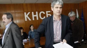КНСБ: Заплатите могат да се увеличат поне с по 100 лева