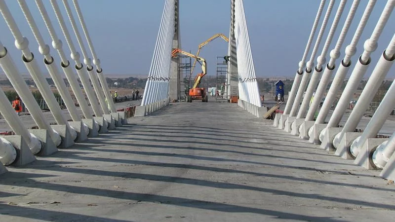 Движението по Дунав мост 2 временно ще бъде спряно