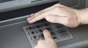 Нови банкови такси - заради въведени от БНБ лимити по евродиректива