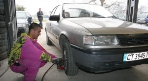 Автосервизи у нас поставят многократно използвани части
