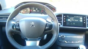Производителят на Peugeot и Citroen се изтегля от Иран 