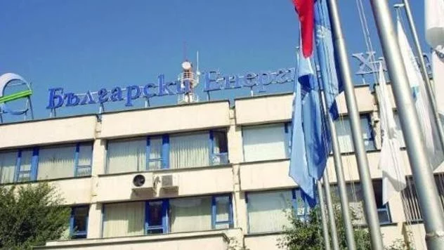Рокади в енергетиката, Петьо Иванов сменя Коен 