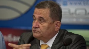 Проф. Тасев: В следващите две години не трябва да променяме цената на газа