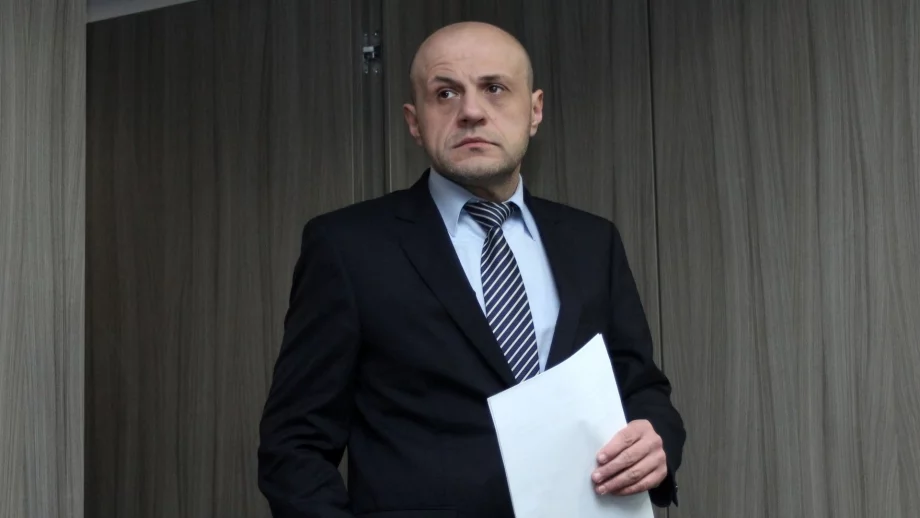 Дончев: Цената на тока ще се увеличи с под 20%
