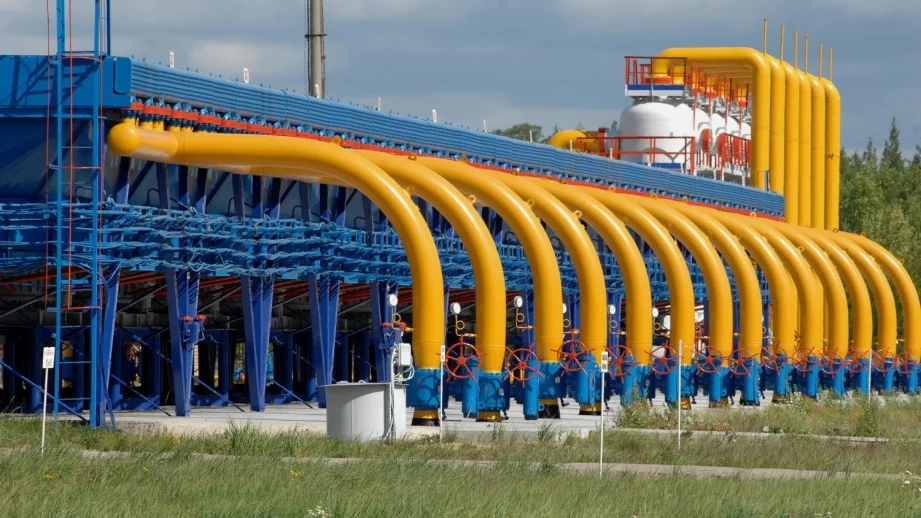 Приходите на Русия от износ на газ намаляват 