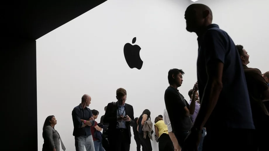 ЕК: Не преследваме тенденциозно Apple 