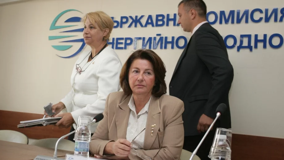 ДКЕВР: Токът може да поскъпне от април или юли