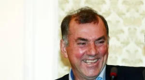 Разследват бивш финансов министър за лихварство