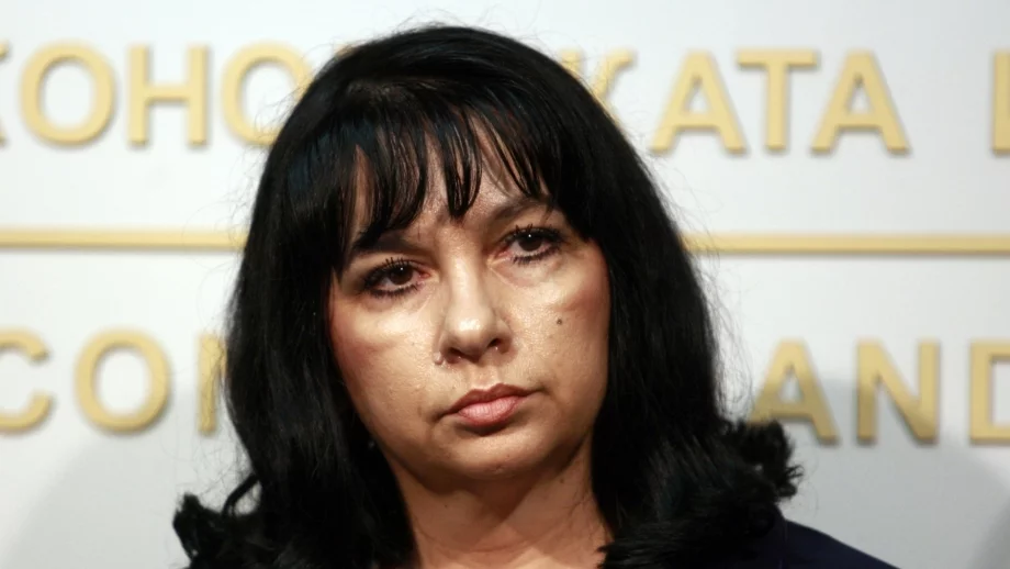 Сметките за ток се отчитат навреме, заяви Петкова