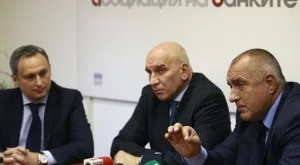 Хампарцумян: Вдигането на банковата тайна има силен политически отенък
