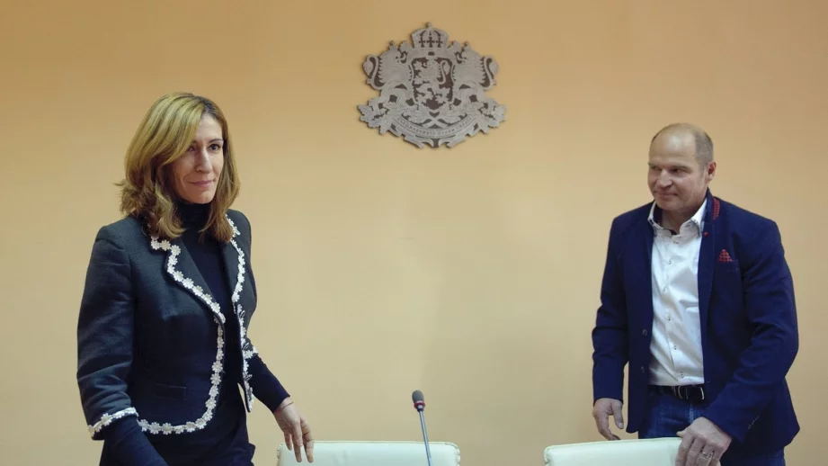 Ангелкова: Приходите от туризъм през миналия зимен сезон са 426 млн. евро