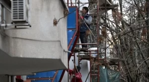 Ще подкрепим финансово всички с договори за саниране, обеща Павлова