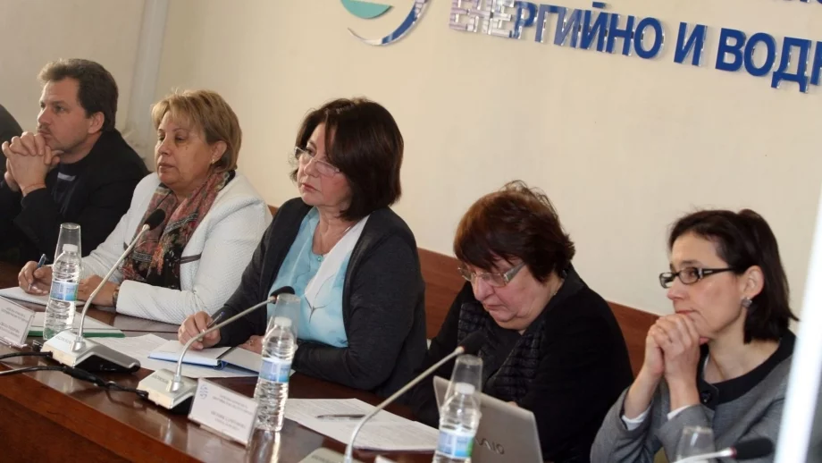 ДКЕВР: Цената на парното трябва да остане същата 