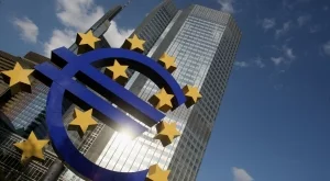 Инфлацията в еврозоната достигна 4-годишен връх