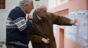 До средата на ноември става ясно ще има ли коледни добавки към пенсиите