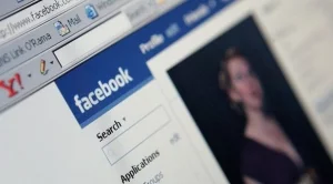 4 програми за създаване на страхотни снимки за Facebook 