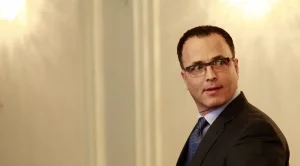 ДСБ поиска шефът на КФН да хвърли оставка 