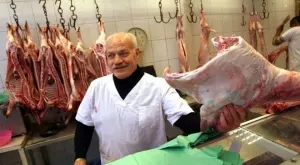 Инспектори по храните тръгват да проверяват маркировката на агнешкото