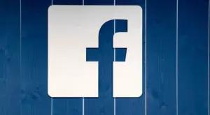 Facebook пуска "дезинформационна пералня"