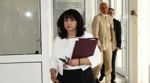 Чакаме отговор от Русия за газовия хъб, заяви Петкова