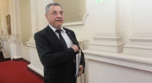 Симеонов: Третото дете ще минава на издръжка на държавата