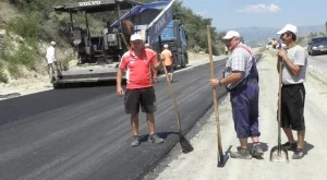 Утре пускат движението по трасето между Сандански и Кулата