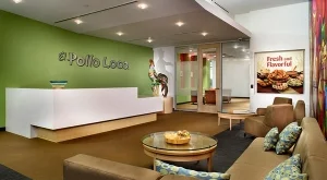 Разходете се из: Офисите на El Pollo Loco