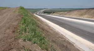 Холандци правят шосе от пластмаса