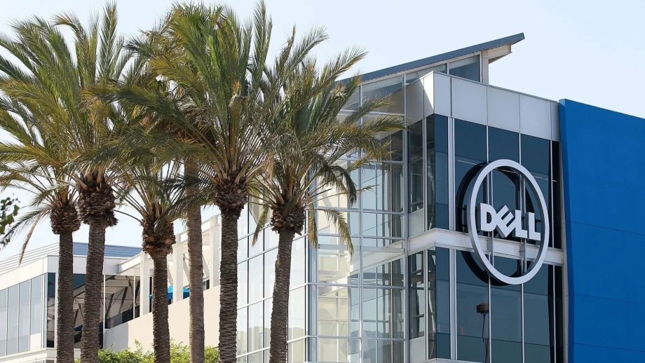 Dell продава активи, за да финансира сделката с EMC 