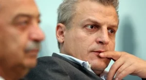 Москов: Ще се съобразим с КС и ще променим текстовете в закона