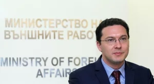 Митов: Brexit ще има сериозни икономически последици за британците  